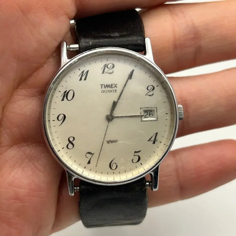 Vintage Timex Silver-tone Black Leather Strap Quartz Watch Working New Battery